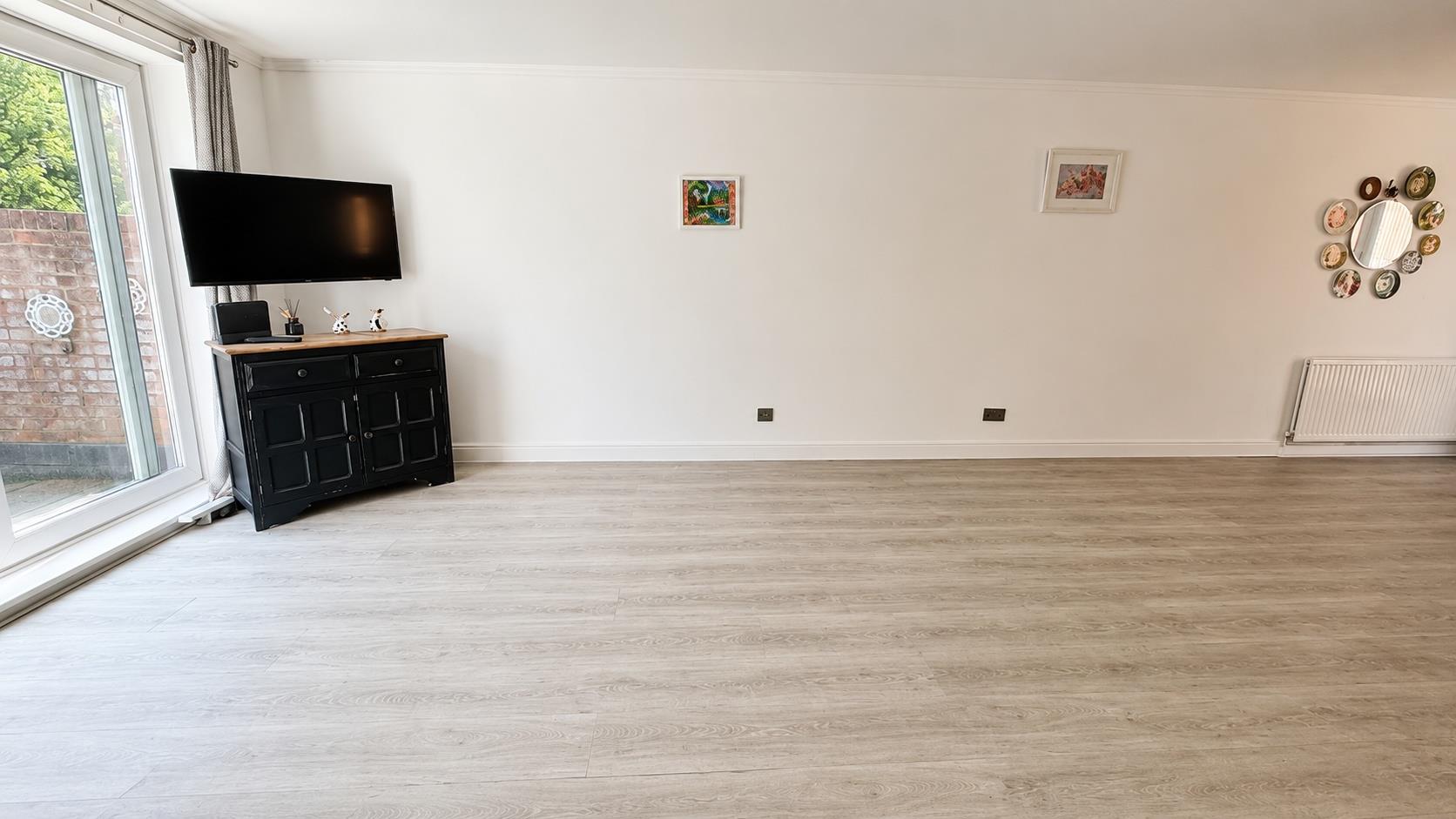 4 bed property in Sedlescombe Gardens, St. Leonards-On-Sea